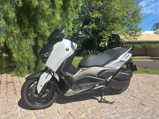 YAMAHA XMAX 250 CONNECTED ABS 